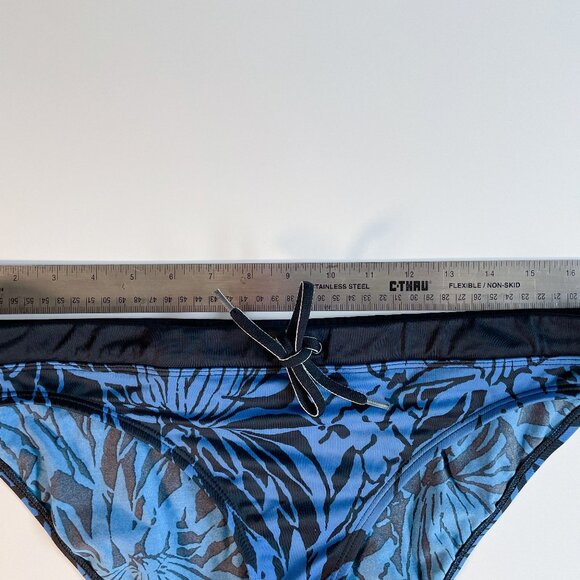 LL Bean Ladies Swimwear Bathing Suit 2 Piece 2 BeanSport Athletic Fit Size 10 12 - Picture 10 of 12